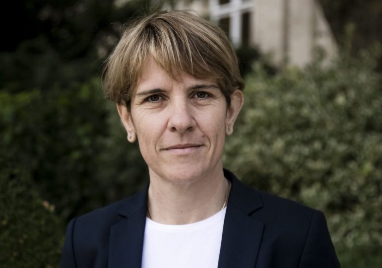 LA DÉPUTÉE SAMANTHA CAZEBONNE "ENCADRÉE"