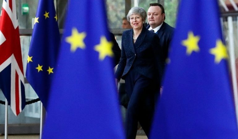 Les dirigeants acceptent un report du Brexit sous conditions