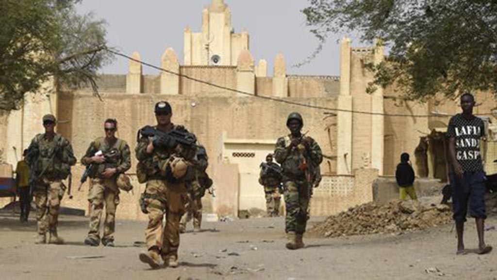 Opérations extérieures : soldats et marins comme ambassadeurs.