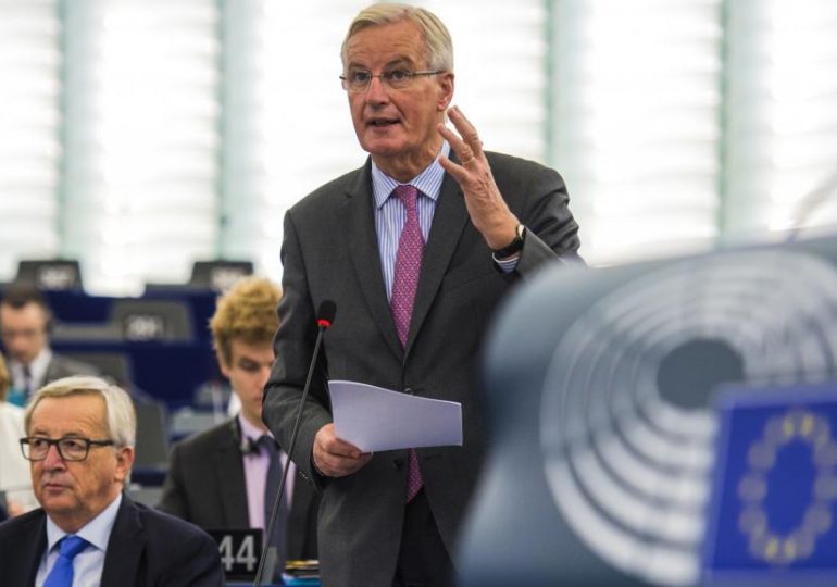 « À notre fierté d’être patriotes,  nous ajoutons une dimension supplémentaire, un élément plus solide : l’Union des européens, et l’action commune des européens » - Michel Barnier à un député britannique Brexiter