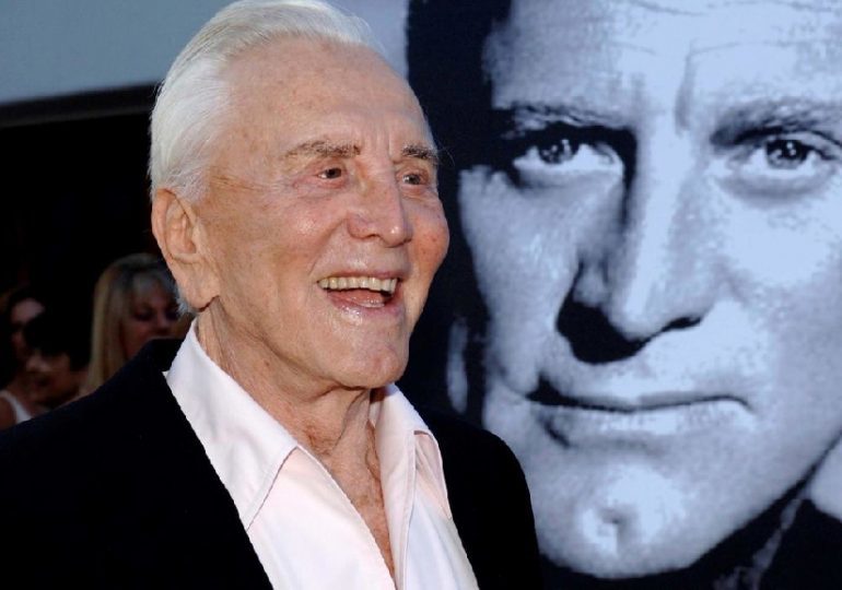 Hommage à Kirk Douglas ! La légende hollywoodienne