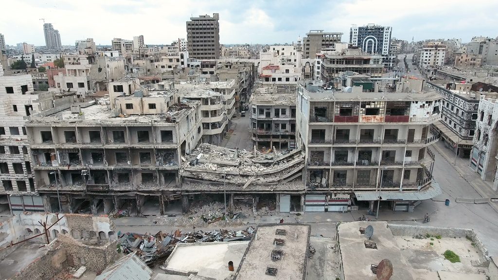 Les élections consulaires en zone de guerre 1/2