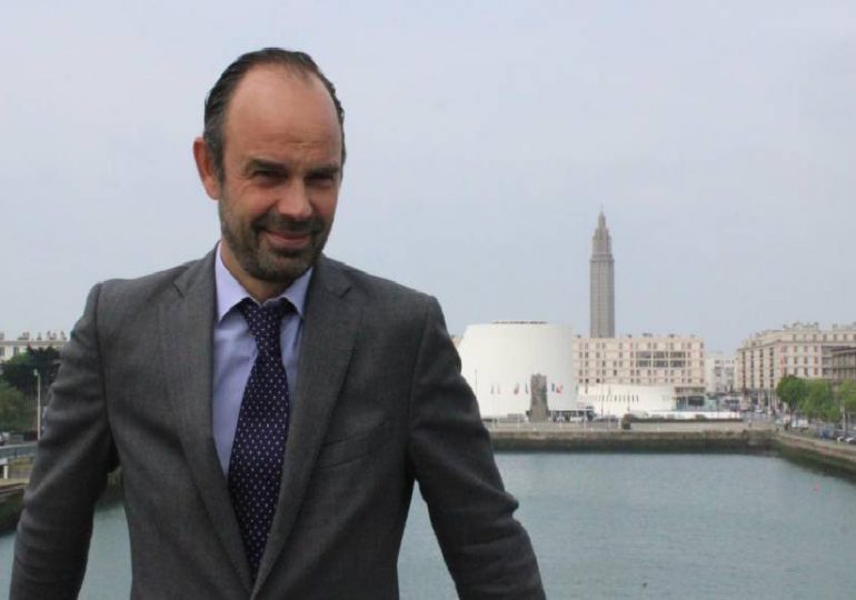 "Les Républicains ne soutiennent pas la liste menée par Édouard Philippe au Havre", a indiqué le parti