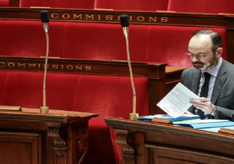 La réforme de retraite adoptée sans débat au Parlement sauf motion de censure