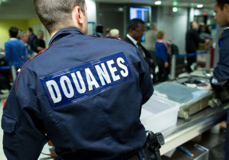 Quatorzaine à l'arrivée en France, quels voyageurs seront soumis à la mesure ?