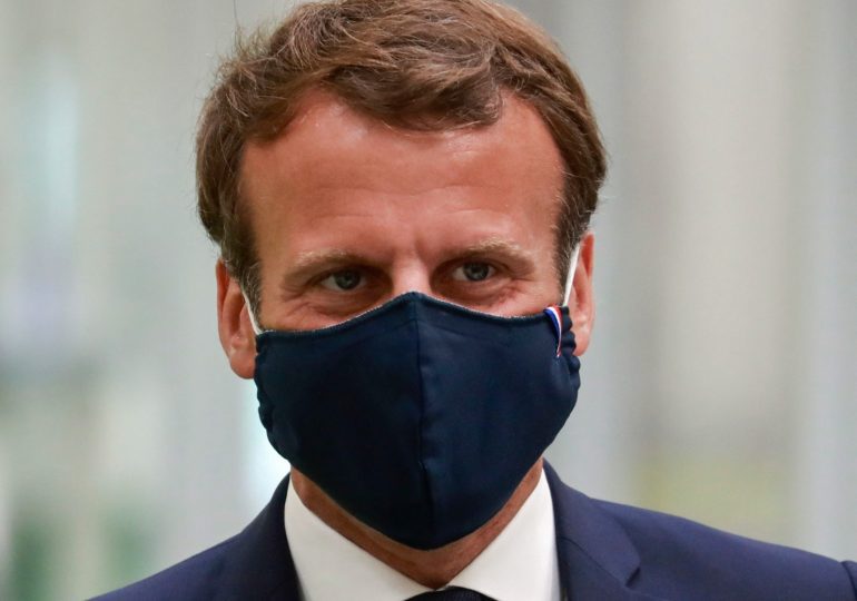 "École, travail,  lieux publics : partout des règles claires pour permettre à chacun de reprendre en confiance." Emmanuel Macron suite au Conseil de défense du mardi 25 aout 2020