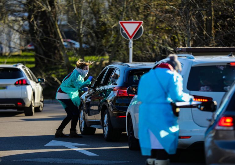 France et la Covid-19 : des hospitalisation au plus haut depuis le déconfinement