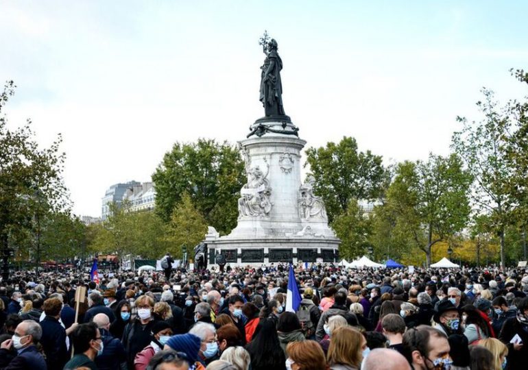 Hommage à Samuel Paty