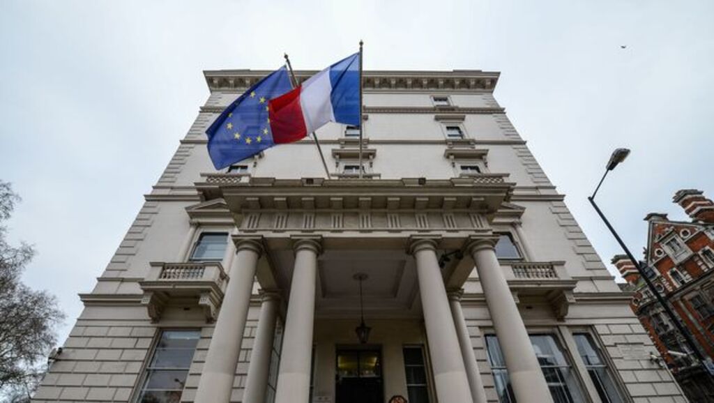 8 listes pour 9 postes de conseillers à Londres !