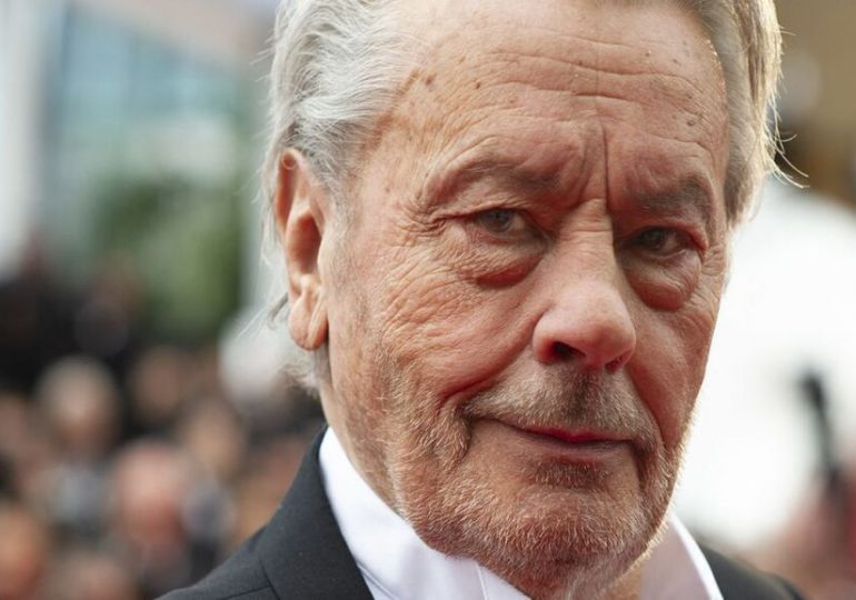 "Alain Delon face au monde", les coulisses de l'entretien