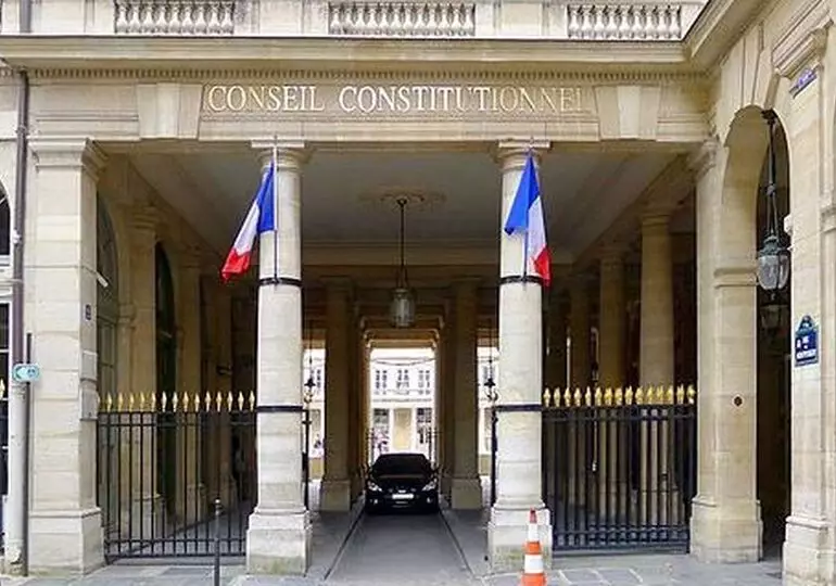 Cinq recours pour les élections législatives pour les Français de l’étranger sur le bureau du Conseil constitutionnel