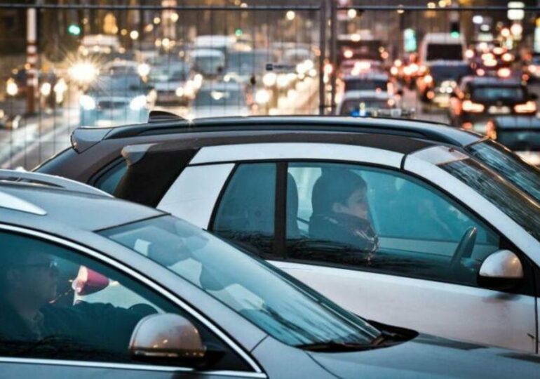 La voiture ne fait plus rêver 