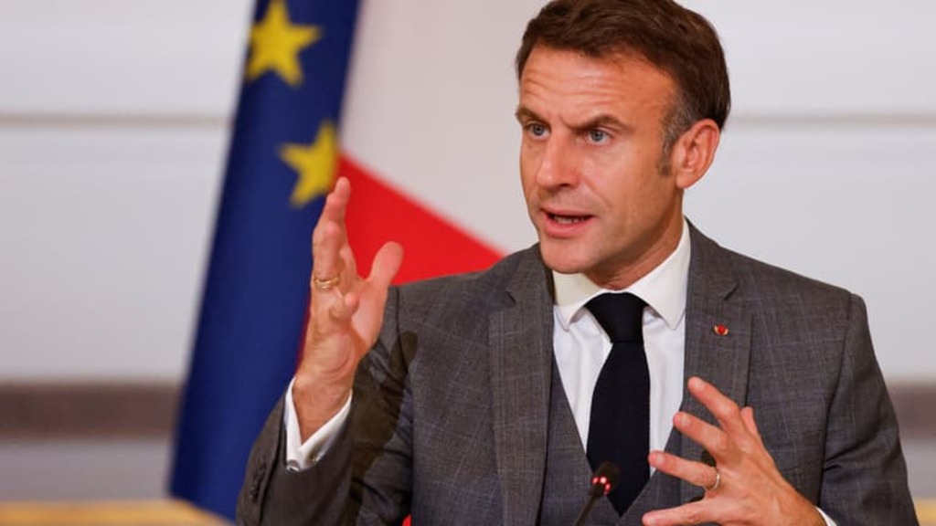 « Si on veut vraiment protéger des vies, ce qui ne doit pas empêcher Israël de se défendre, cela doit passer par la remise à l&rsquo;accès de l&rsquo;eau, de l&rsquo;énergie et de cette trêve qui doit conduire à un cessez-le-feu », a déclaré Emmanuel Macron lors de la conférence humanitaire pour la paix au Proche-Orient qui s&rsquo;est tenu ce 09/11 à Paris. 