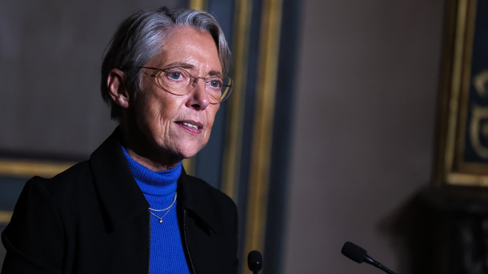 « Le garde des Sceaux va pouvoir continuer à mener son action au sein de l’équipe gouvernementale, au service des Français. Je m’en réjouis » – Elisabeth Borne, Première ministre française
