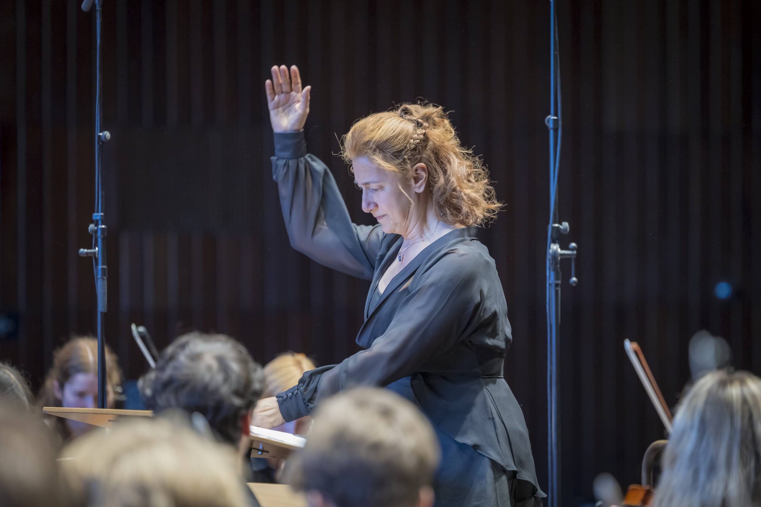 Une direction artistique signée Adriana Tanus