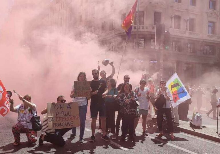 1er Mai 2023 : Violences à Paris et Casseroles à Madrid