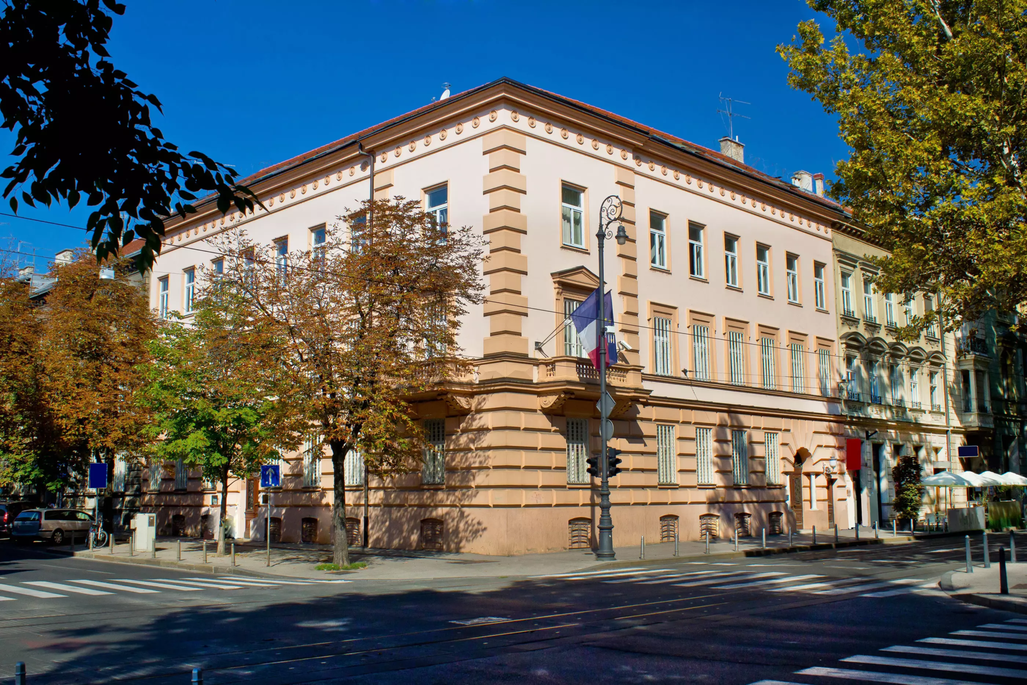 Consulat de France à Zagreb / @Adobestock