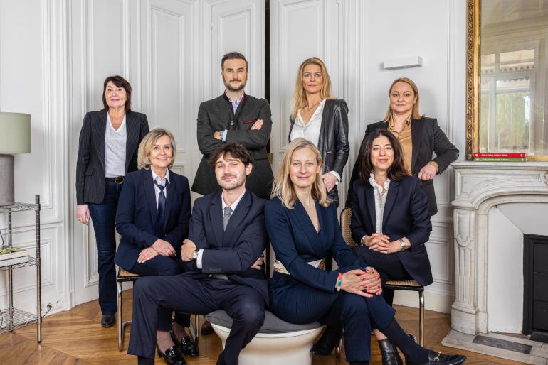Hugues de Poulpiquet, fondateur de « Fairway Luxury Real Estate », avec son équipe
