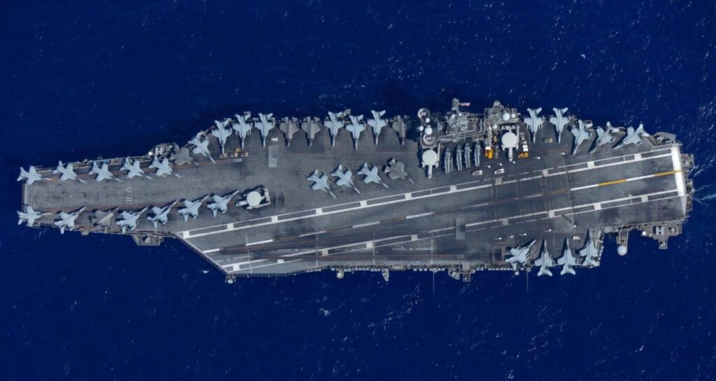 Le groupe d’attaque du porte-avions USS Abraham Lincoln est arrivé au Moyen-Orient et près de l’Iran.
