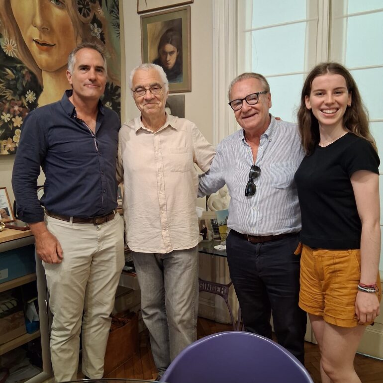 Jérôme Guillot, du musée Gallia avec quelques membres de l'association
