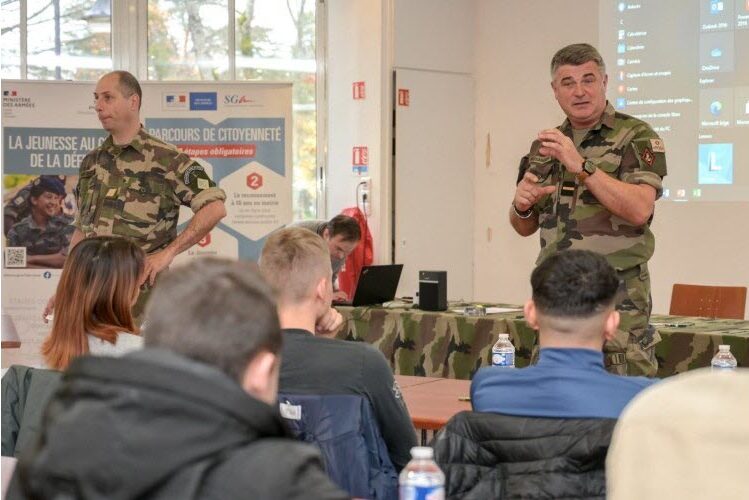 La journée de défense et citoyenneté (JDC) est une obligation pour les jeunes adultes.