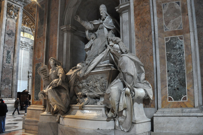 Monument du pape Grégoire XIII par Camillo Rusconi