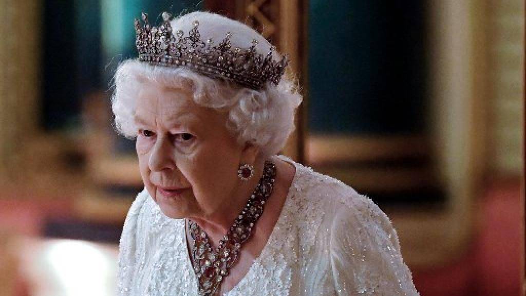 Décès d&rsquo;Elizabeth II, les premières réactions des Français du Royaume-Uni