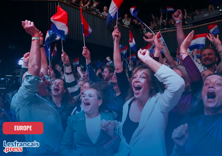 Pays-Bas : le parti centriste proeuropéen et l'extrême droite au coude-à-coude