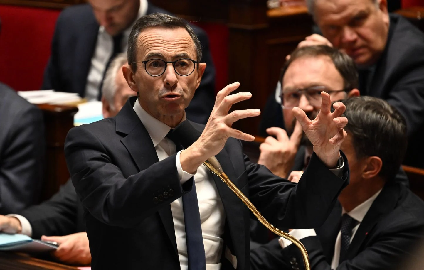 « Qui en France peut soutenir que la dureté n’est pas du côté du régime algérien? », s’est interrogé ce lundi 24 février le ministre de l’Intérieur Bruno Retailleau, pointant du doigt le cas de l’écrivain Boualem Sansal emprisonné en Algérie.