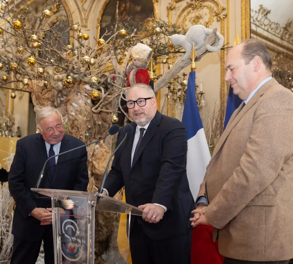 Ronan Le Gleut lors de la remise du prix du jumelage franco-allemand du Sénat.