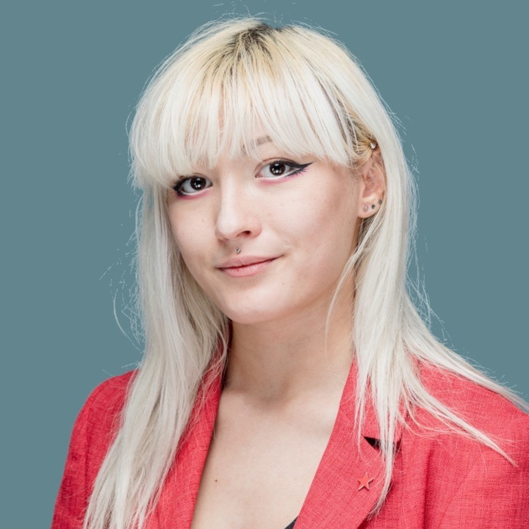 Nina Yasmine Séron, tête de liste Royaume-Uni populaire, écologique et social – circonscription Londres