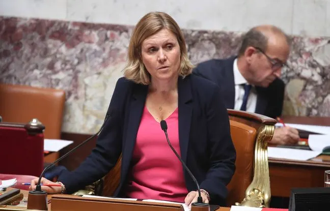 Yaël Braun Pivet au perchoir de l'Assemblée nationale